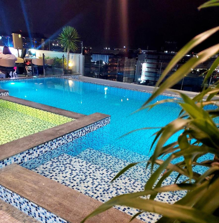 El Vistra Hotel آنغلوس المظهر الخارجي الصورة