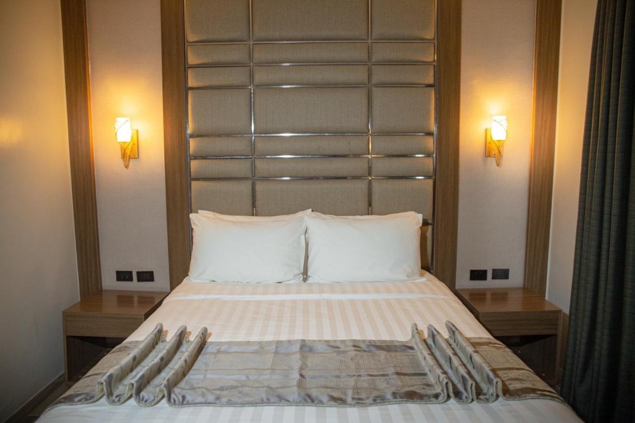 El Vistra Hotel آنغلوس المظهر الخارجي الصورة